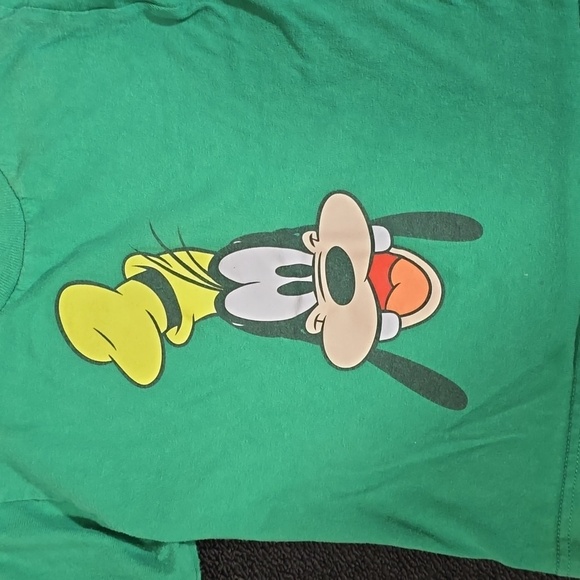 Green Goofy t shirt - Picture 2 of 4